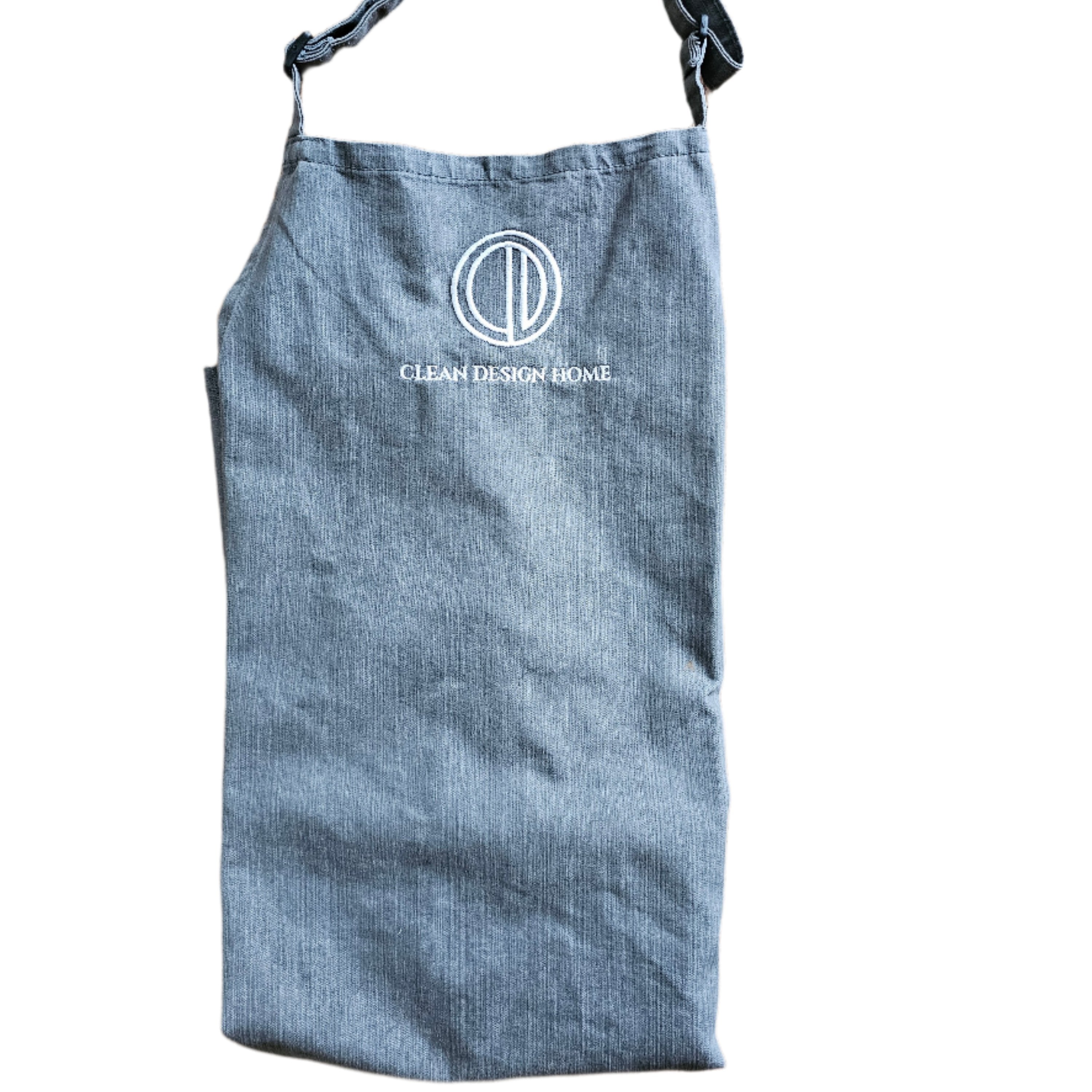 Apron by CLEAN DESIGN HOME