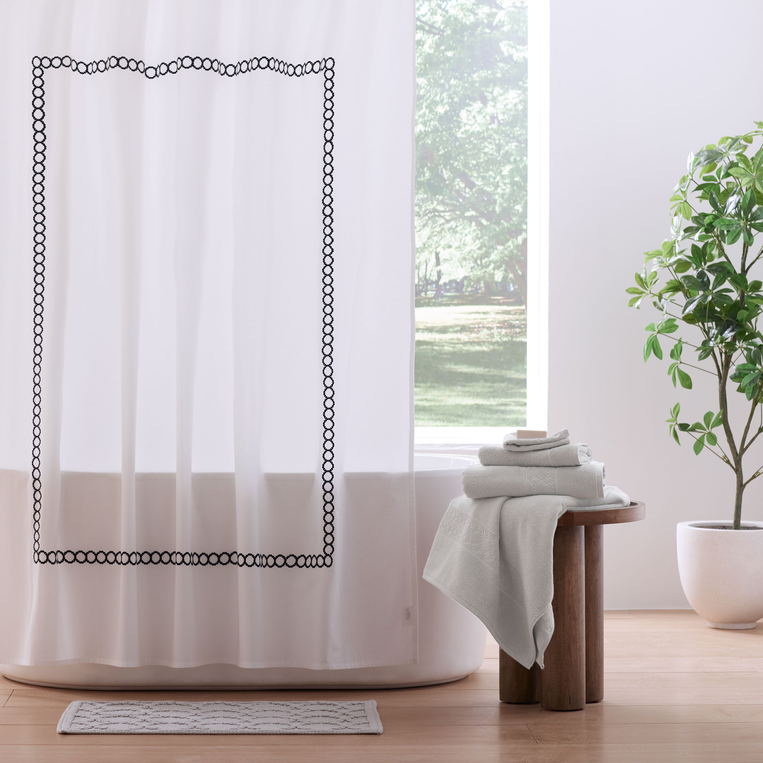 Shower Curtain, Cotton - Savoy